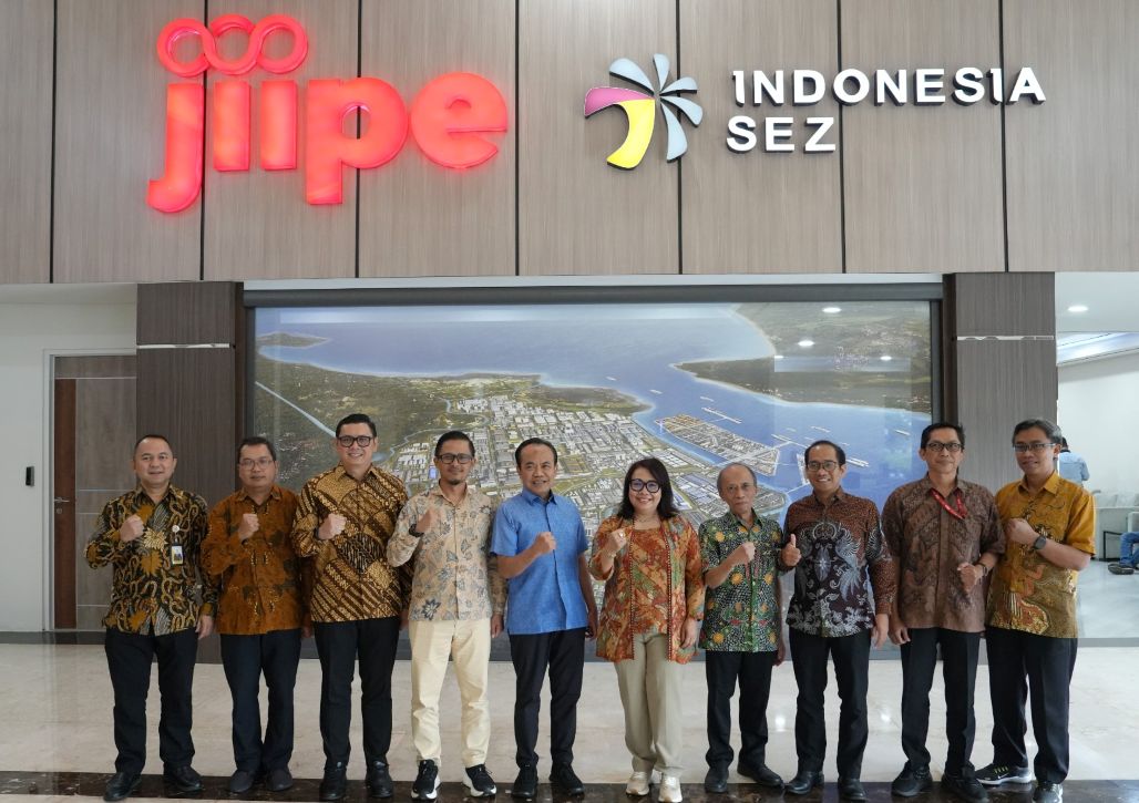 Government backs Gresik special economic zone expansion